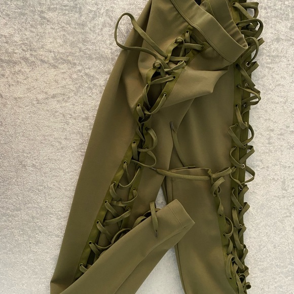 Puma By Rihanna Fenty Stretch pants olive green (Leggings) - Picture 13 of 13